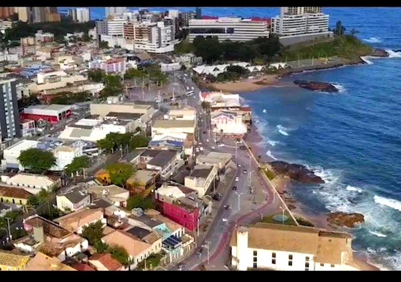 Apto Com Vista Mar No Rio Vermelho Piscina E Garagem * Salvador